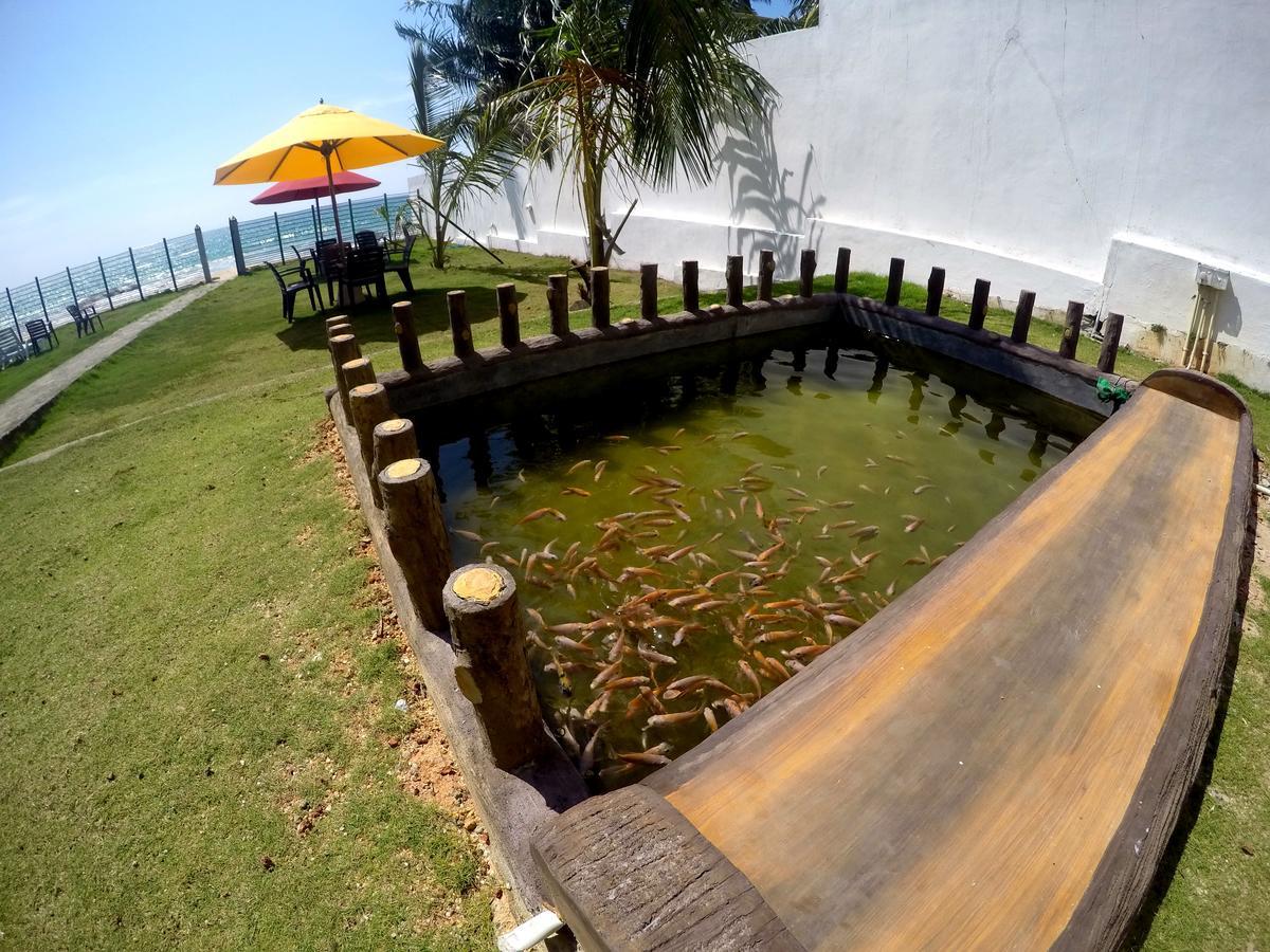 Ramon Beach Resort Ambalangoda  Buitenkant foto