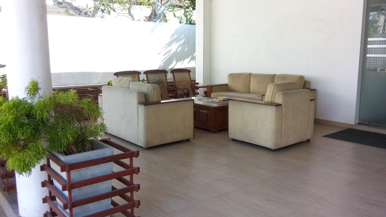 Ramon Beach Resort Ambalangoda  Buitenkant foto