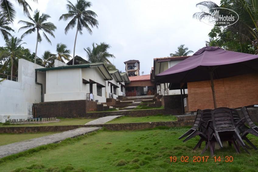 Ramon Beach Resort Ambalangoda  Buitenkant foto